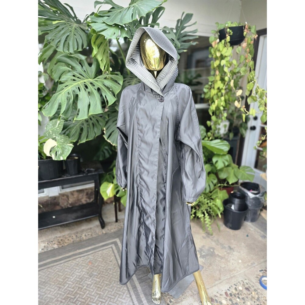 Mycra Pac Designer Wear M/L Nickel Silver Gray Long Hooded Raincoat Made USA